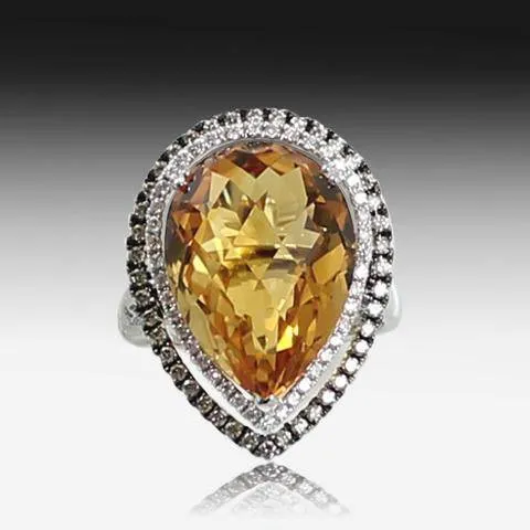 18kt White Gold Citrine and Diamond ring