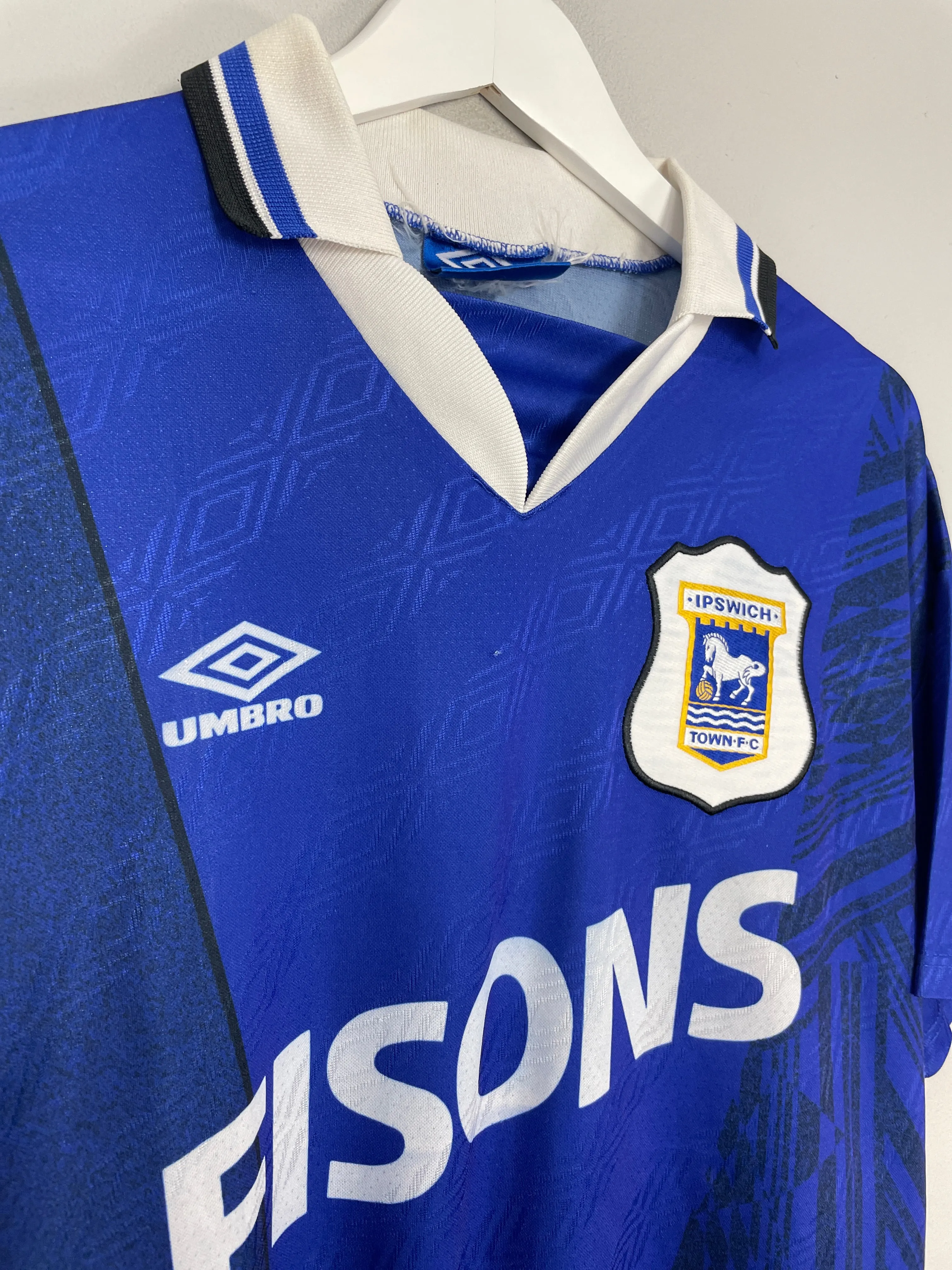 1994/95 IPSWICH TOWN HOME SHIRT (M) UMBRO