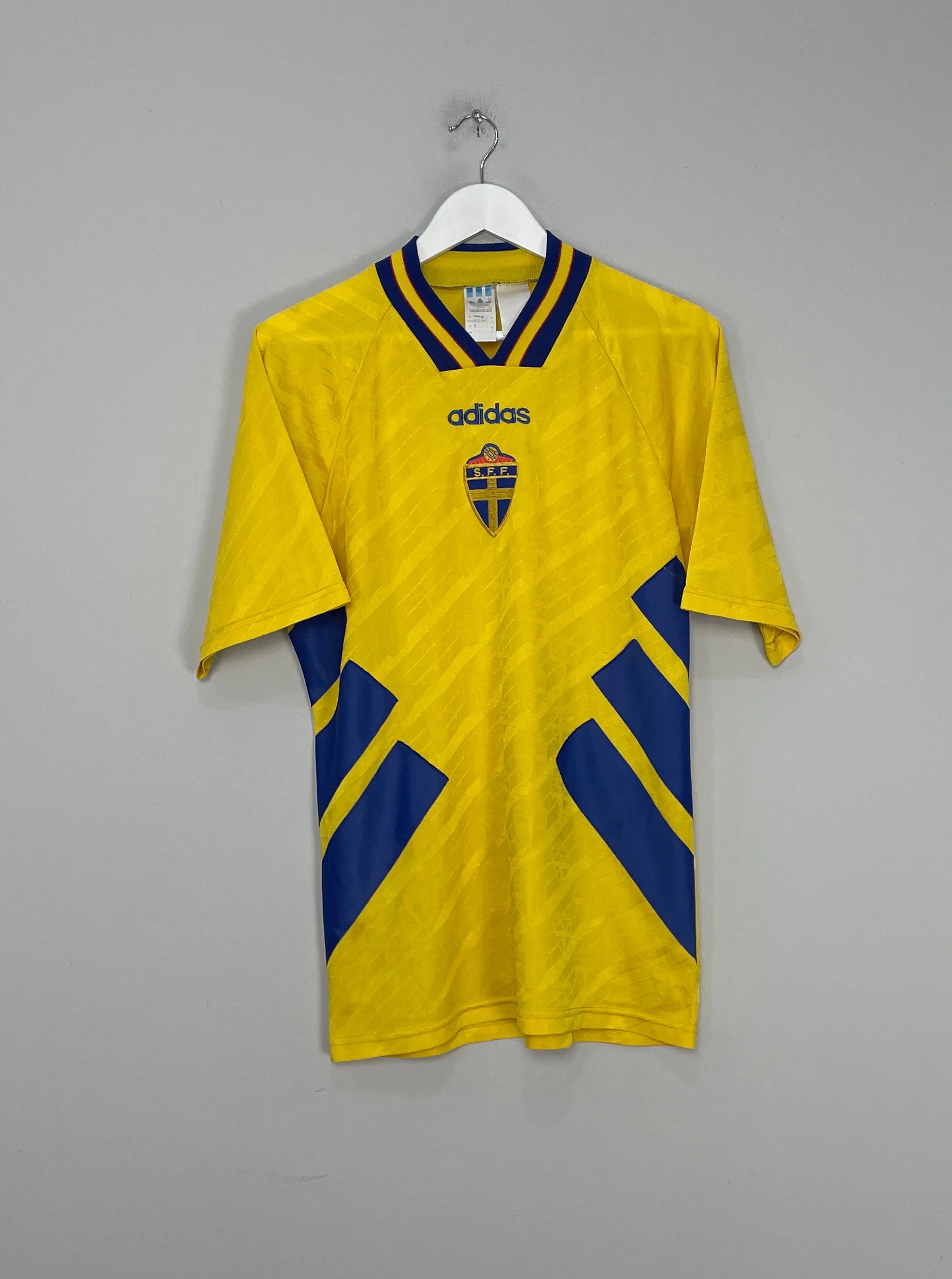 1994/96 SWEDEN HOME SHIRT (M) ADIDAS