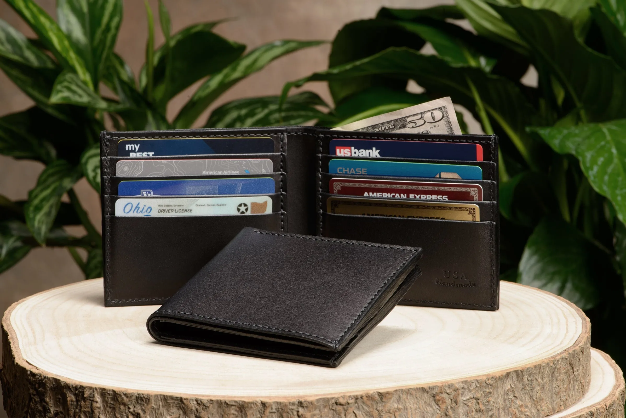 Black Premium Leather 8 Card Slot Bifold Wallet