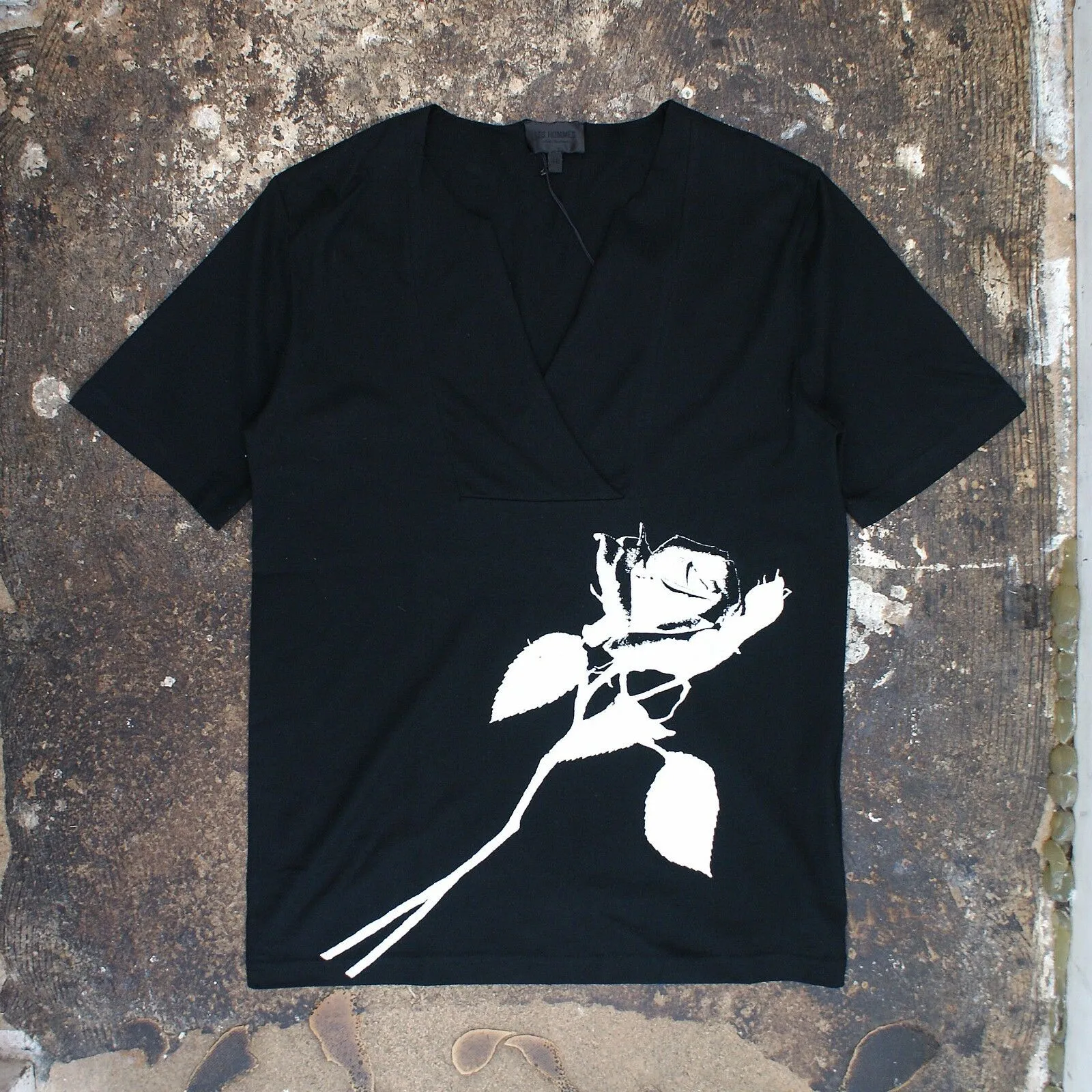 Black T Shirt With Shawl Neck & Rose Print