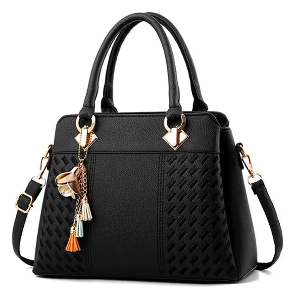 Chic Tassel Charm Crossbody Handbag