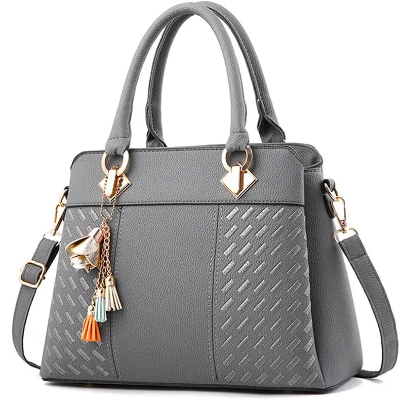 Chic Tassel Charm Crossbody Handbag