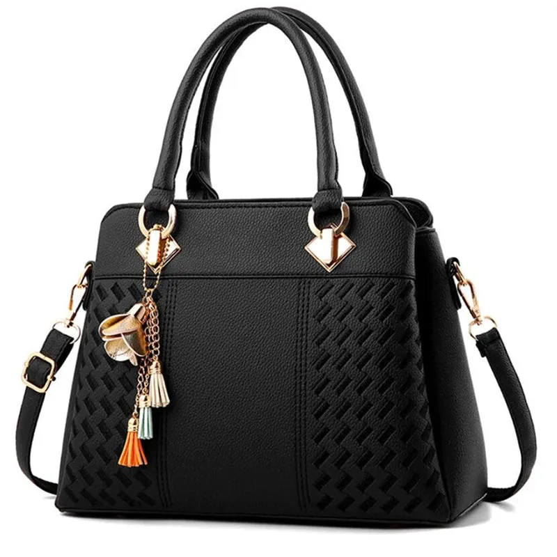 Chic Tassel Charm Crossbody Handbag