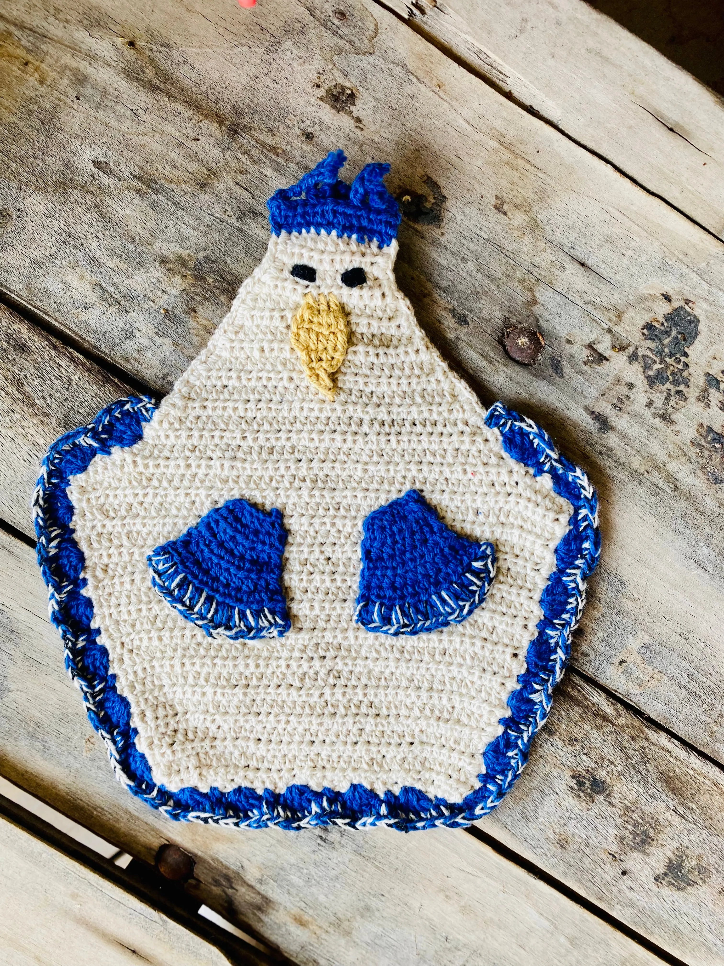 CHICKEN POT HOLDERS