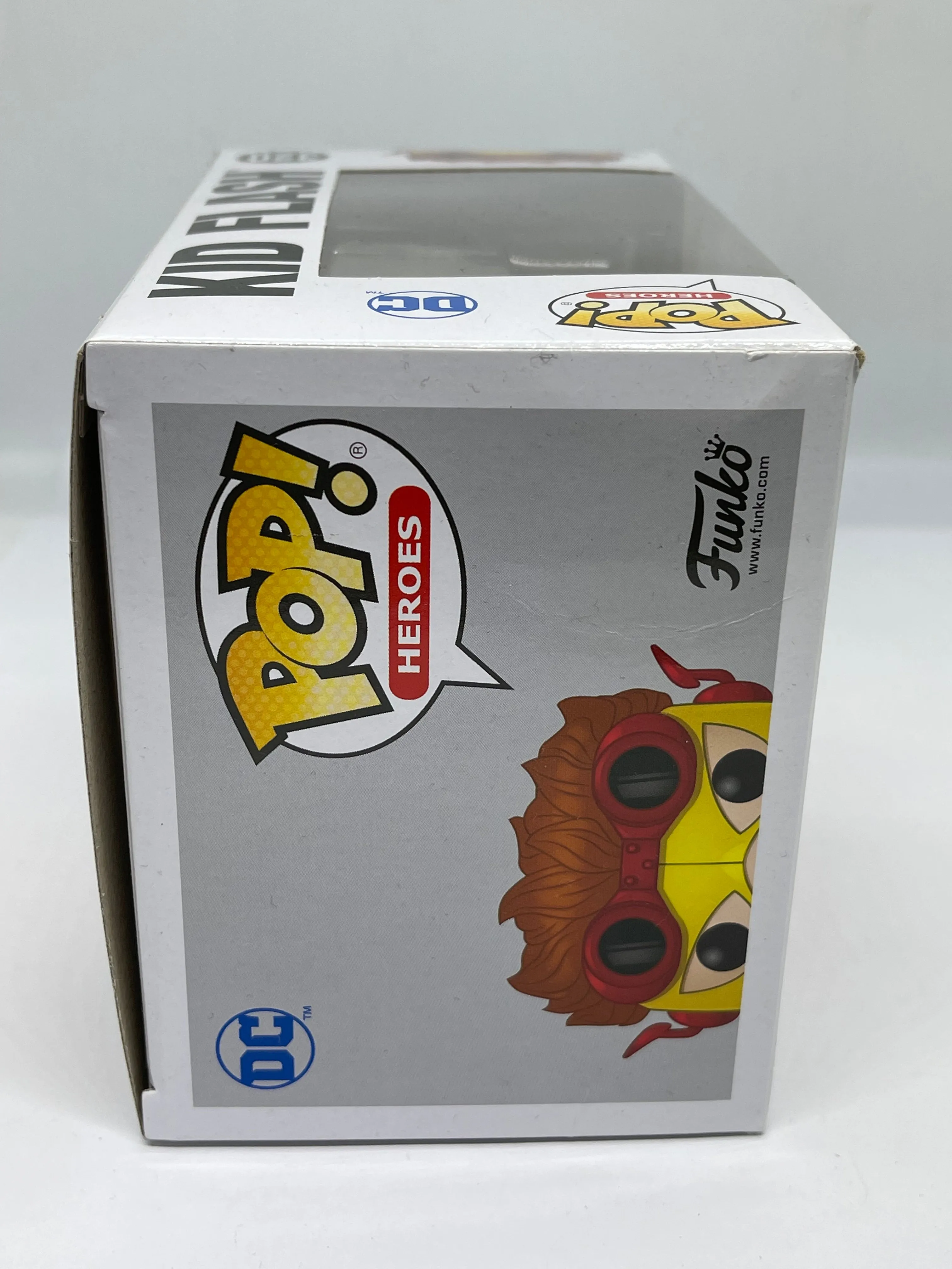 DC Comics - Kid Flash Chase Hot Topic Exclusive Pop! Vinyl