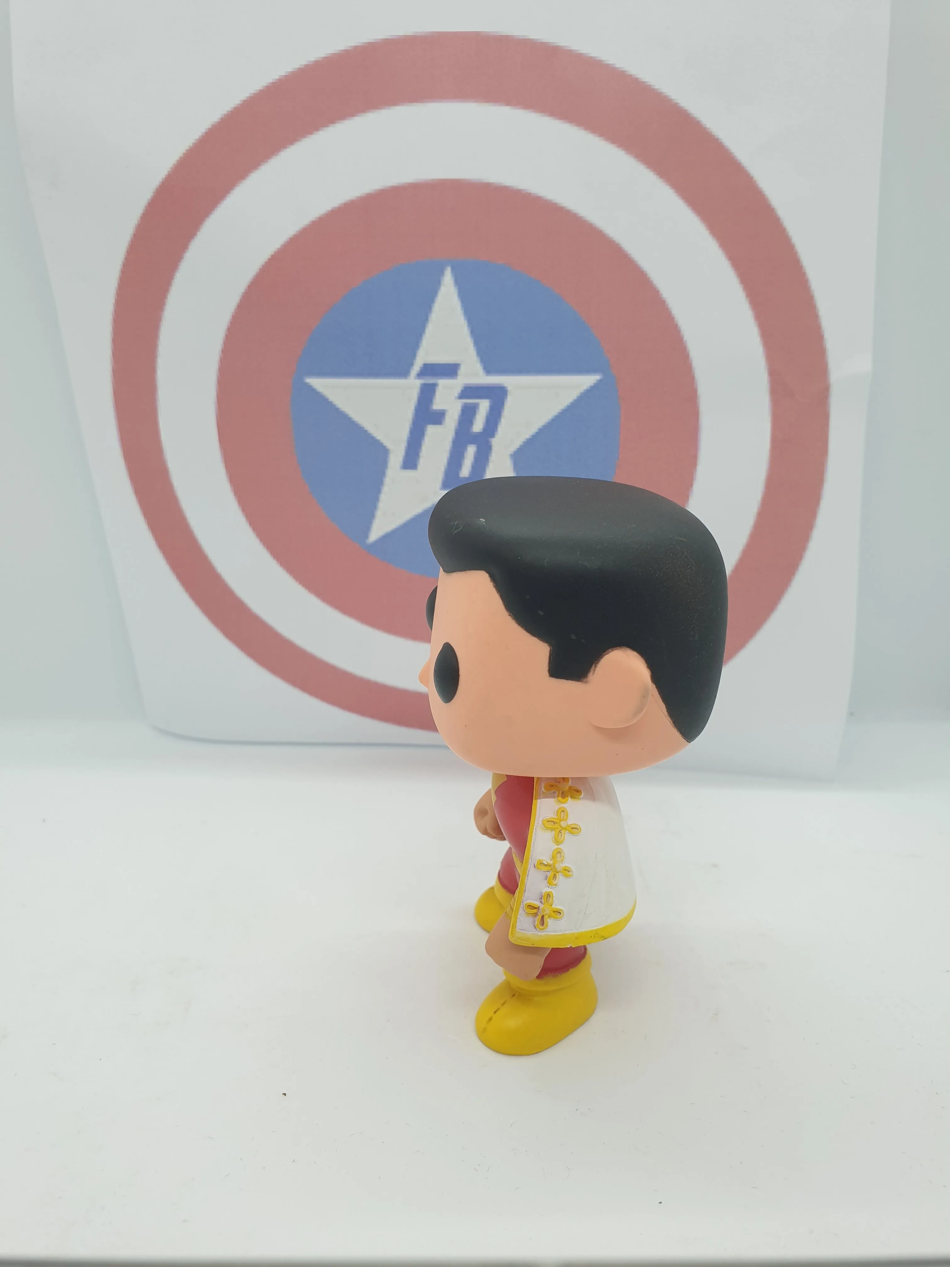 DC - Shazam Out of Box Pop! Vinyl