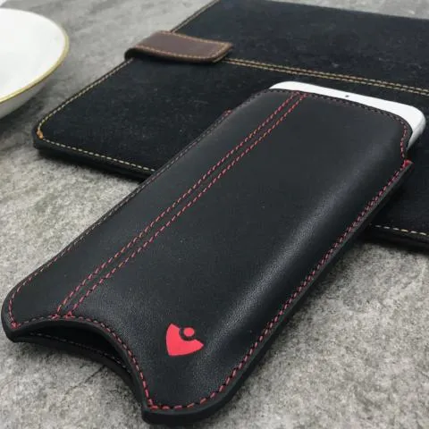 iPhone 8 / 7 Wallet Case in Black Genuine Leather | Screen Cleaning and Sanitizing Lining.