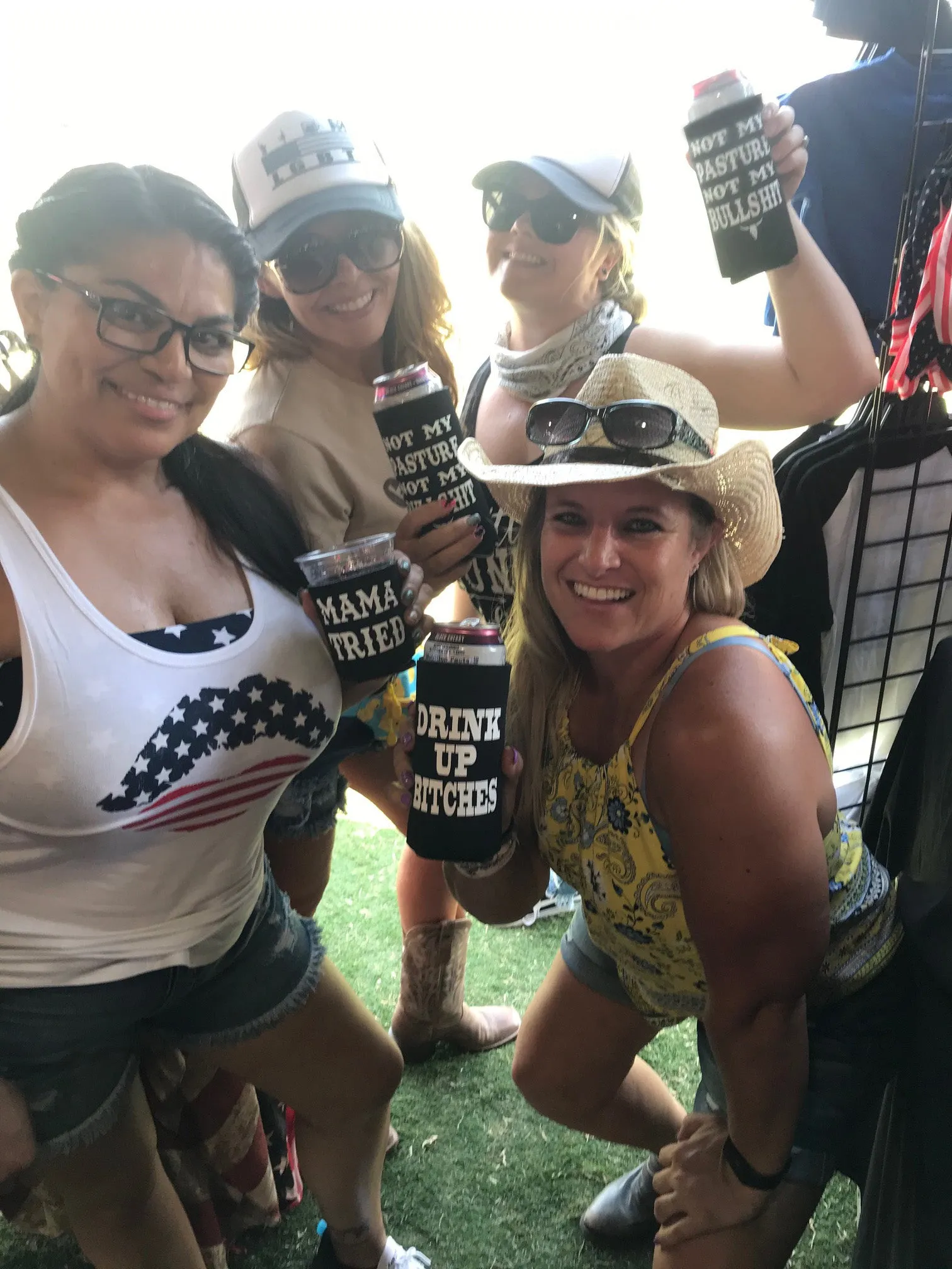 MAMA TRIED KOOZIE BEER HOLDER