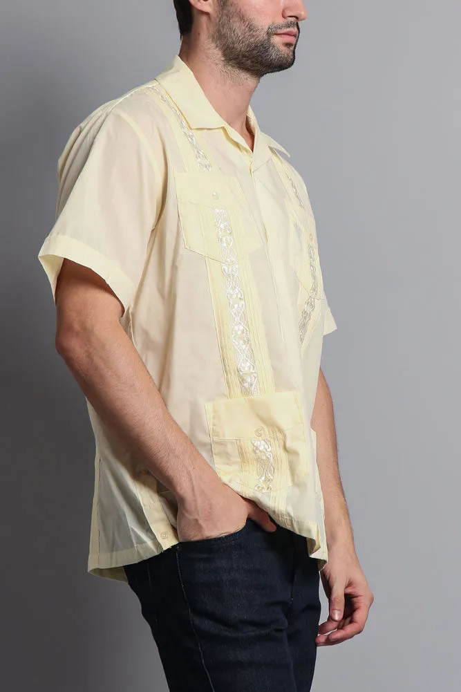 Men's Short Sleeve Cuban Style Guayabera Shirt (Contrast Light Yellow)