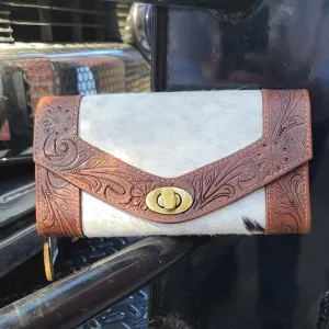 Myra Cowhide Advent Wallet