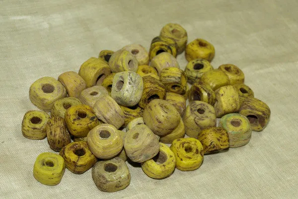 Old Yellow Hebron Bead, small