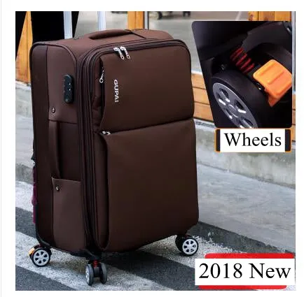 Oxford Spinner suitcase