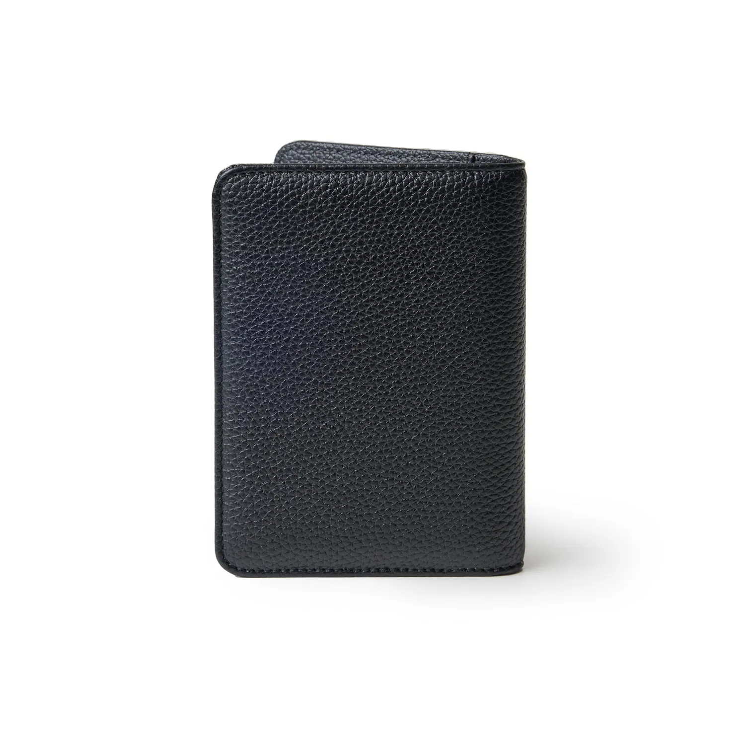 PEBBLE PASSPORT HOLDER - BLACK