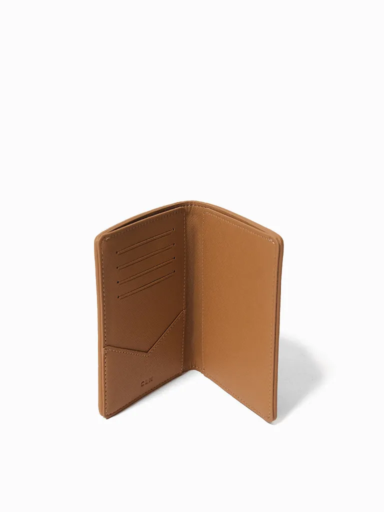 Zeya Passport Holder